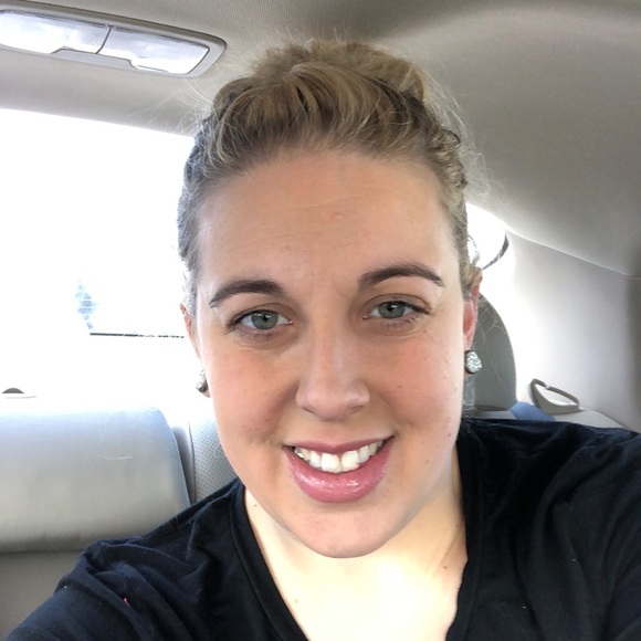 Meet your Posher, Johannah - Picture 1 of 1